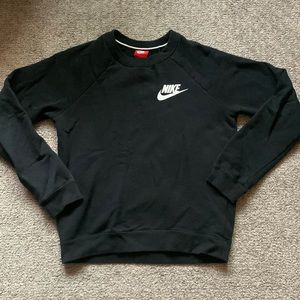 Womens black Nike crew neck size XS